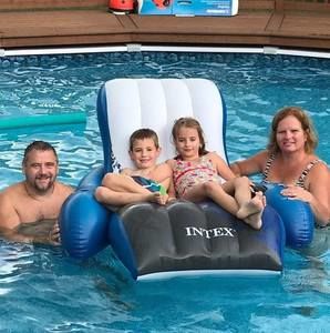 Meet your Posher, Liliane